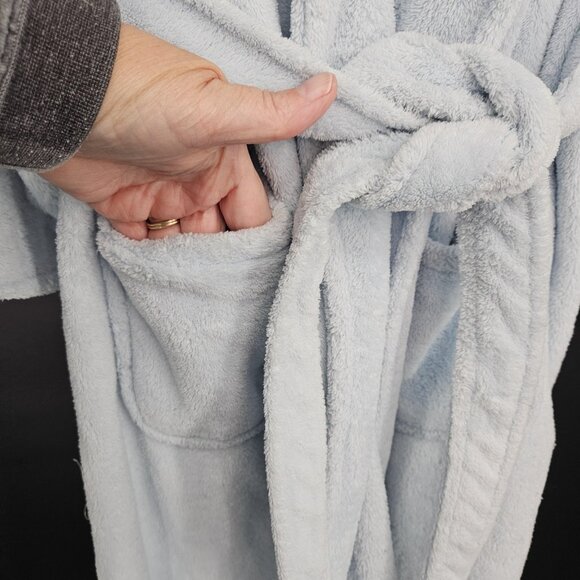 Stan Herman Robe Womens L/XL Light Blue Plush Fleece Belted Shawl Collar Pockets - Picture 7 of 12